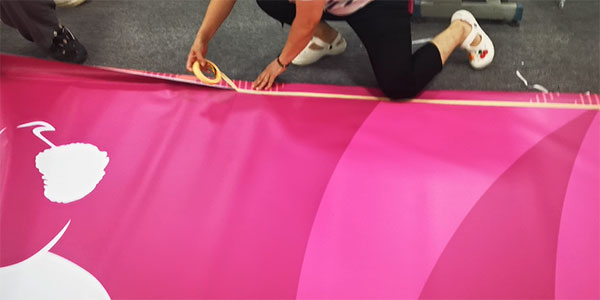 成都廣告公司噴繪布如何安裝？