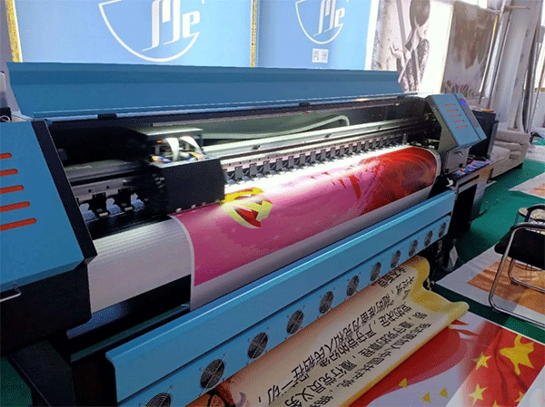 成都寫(xiě)真機(jī)和噴繪機(jī)的區(qū)別