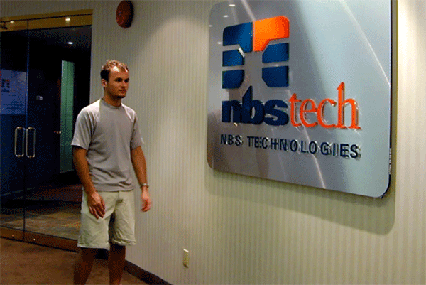 品牌logo墻，成都潮流外企形象墻加工廠家